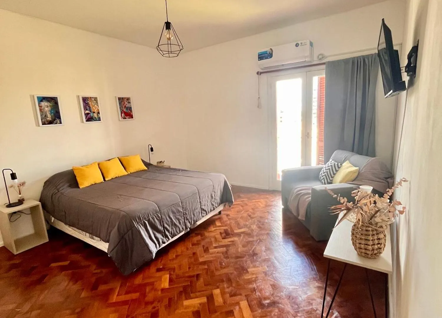 Departamento Centrico Y Moderno A Pasos De Plaza Espana, En Pleno Microcentro De メンドーサ